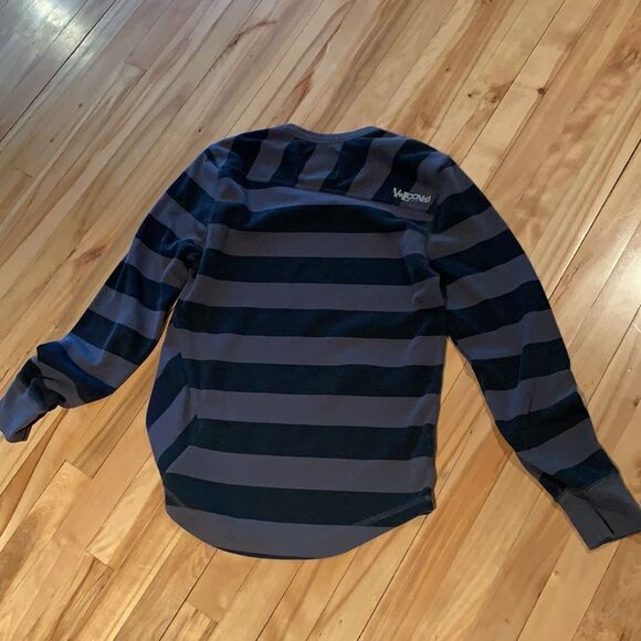 Volcom dk/light gray stripe waffle crew neck shirt - Picture 5 of 7